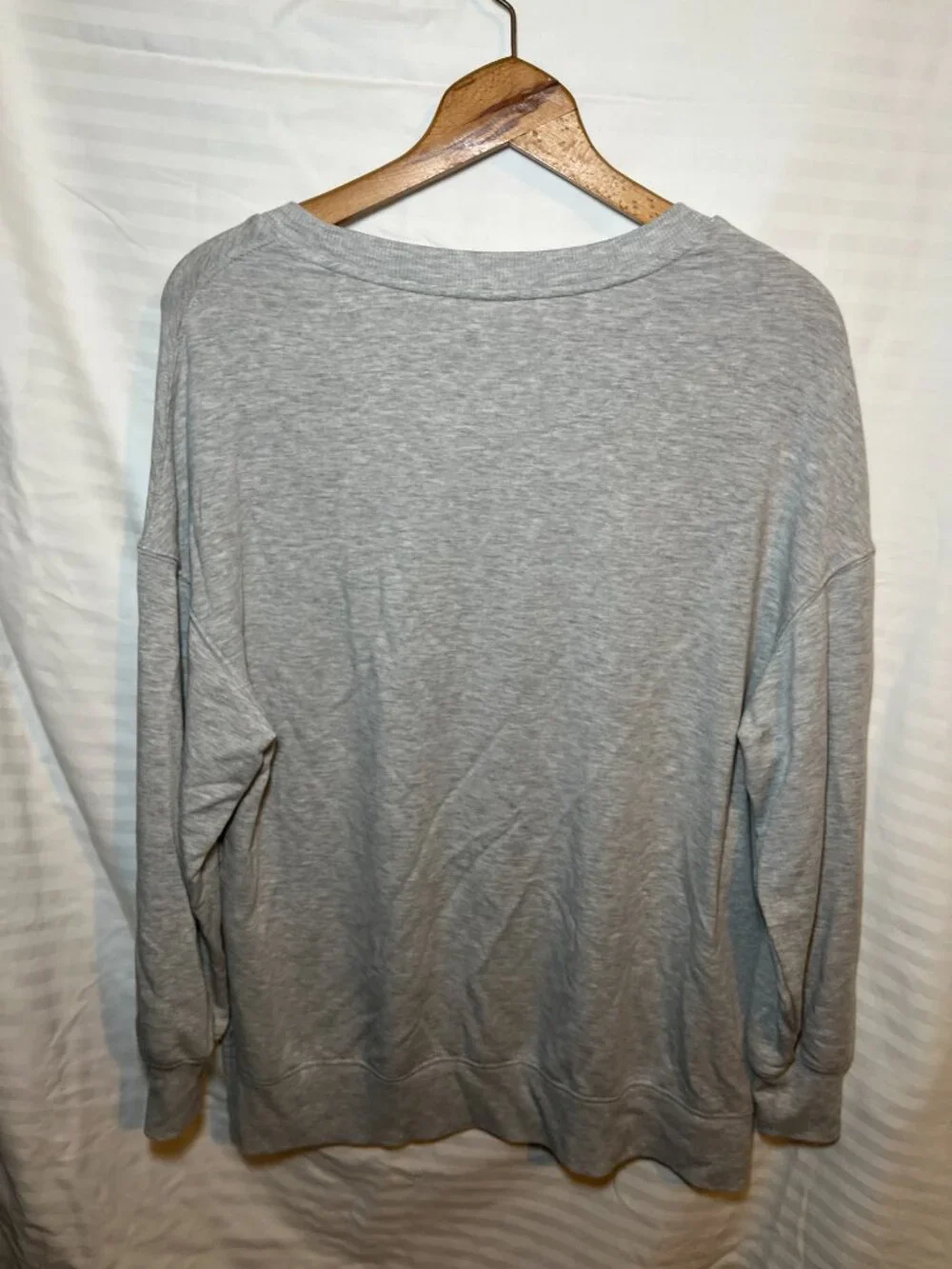 Wild Fable Gray Long Sleeve Top Medium - Picture 2 of 3